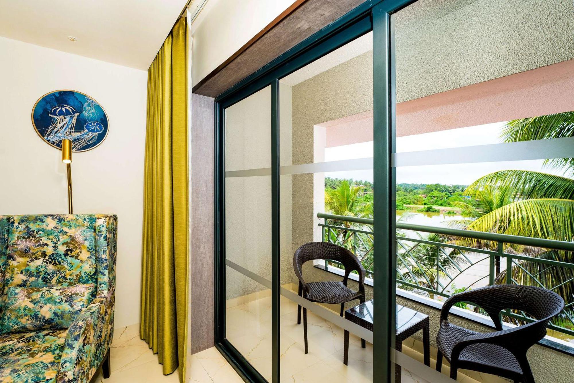 Doubletree By Hilton Hotel Goa - Arpora - Baga Exteriör bild